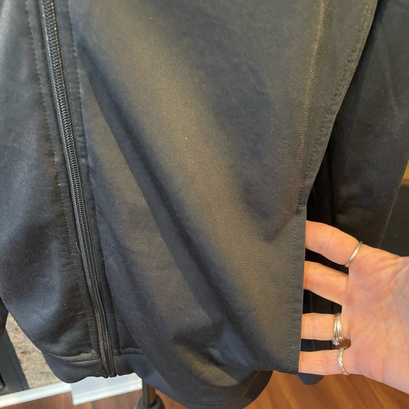 Adidas men’s Small zip jacket - Picture 6 of 10